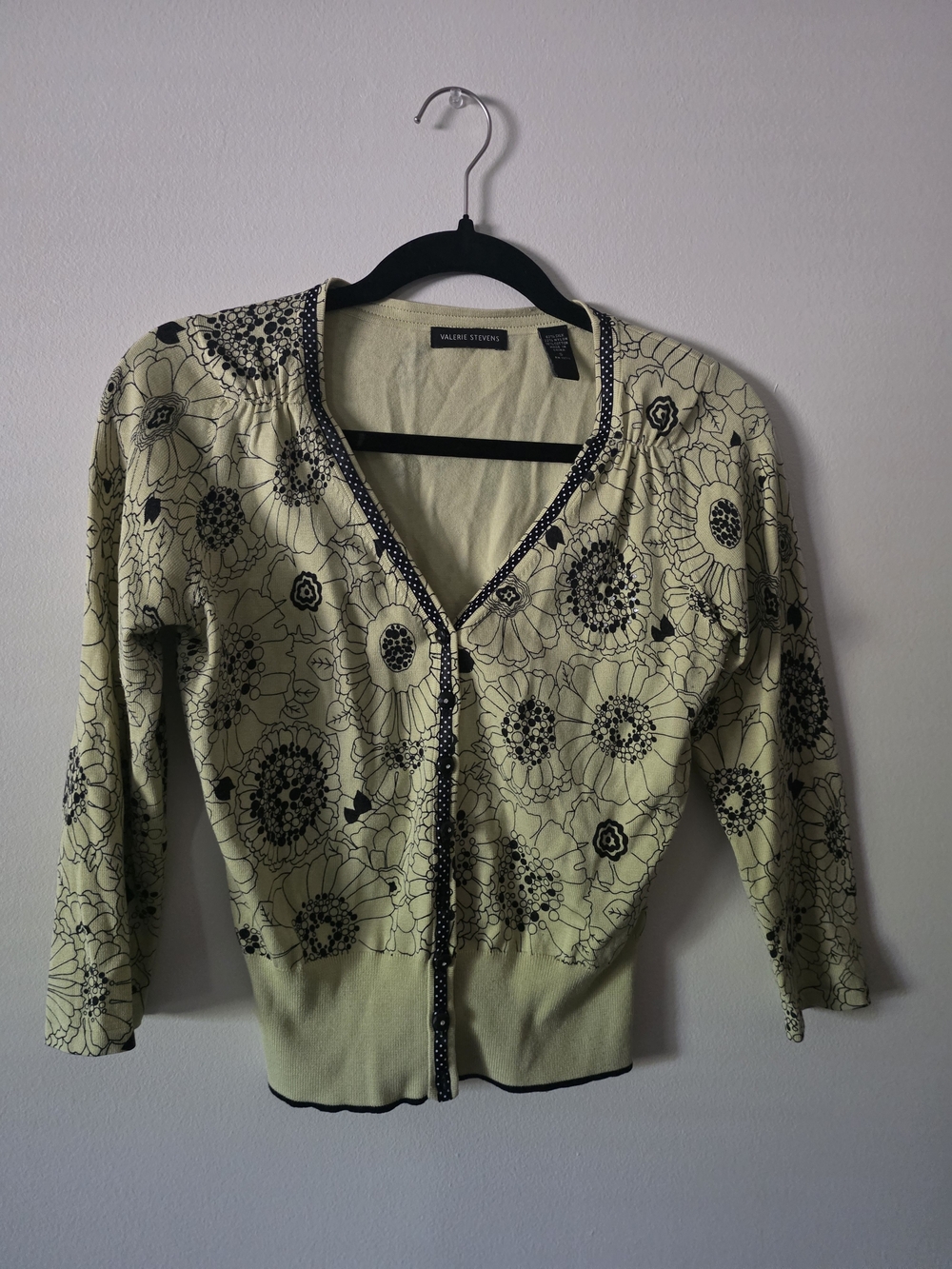 Valerie Stevens Light Green Cardigan with Black Floral Print